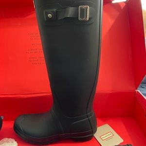 Women’s Tall Hunter Boot in Black Matte